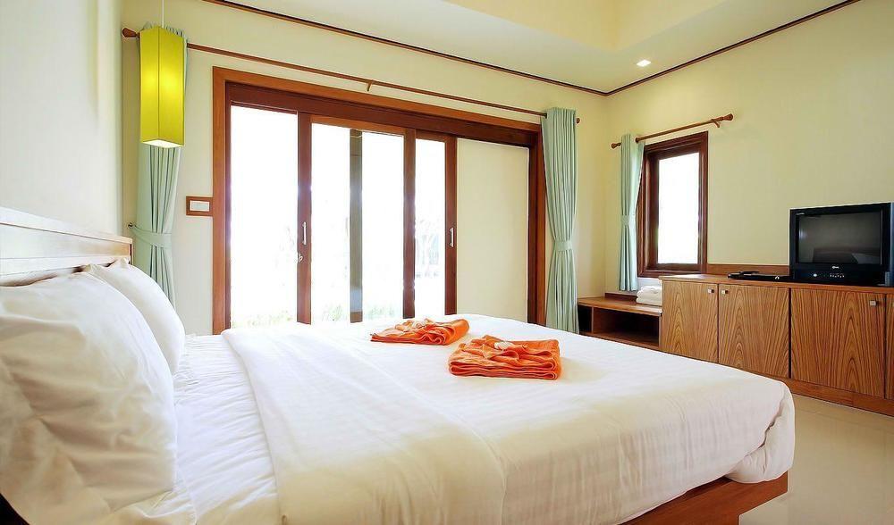 Nantra de Deluxe Hotel Had Yao Beach Bagian luar foto
