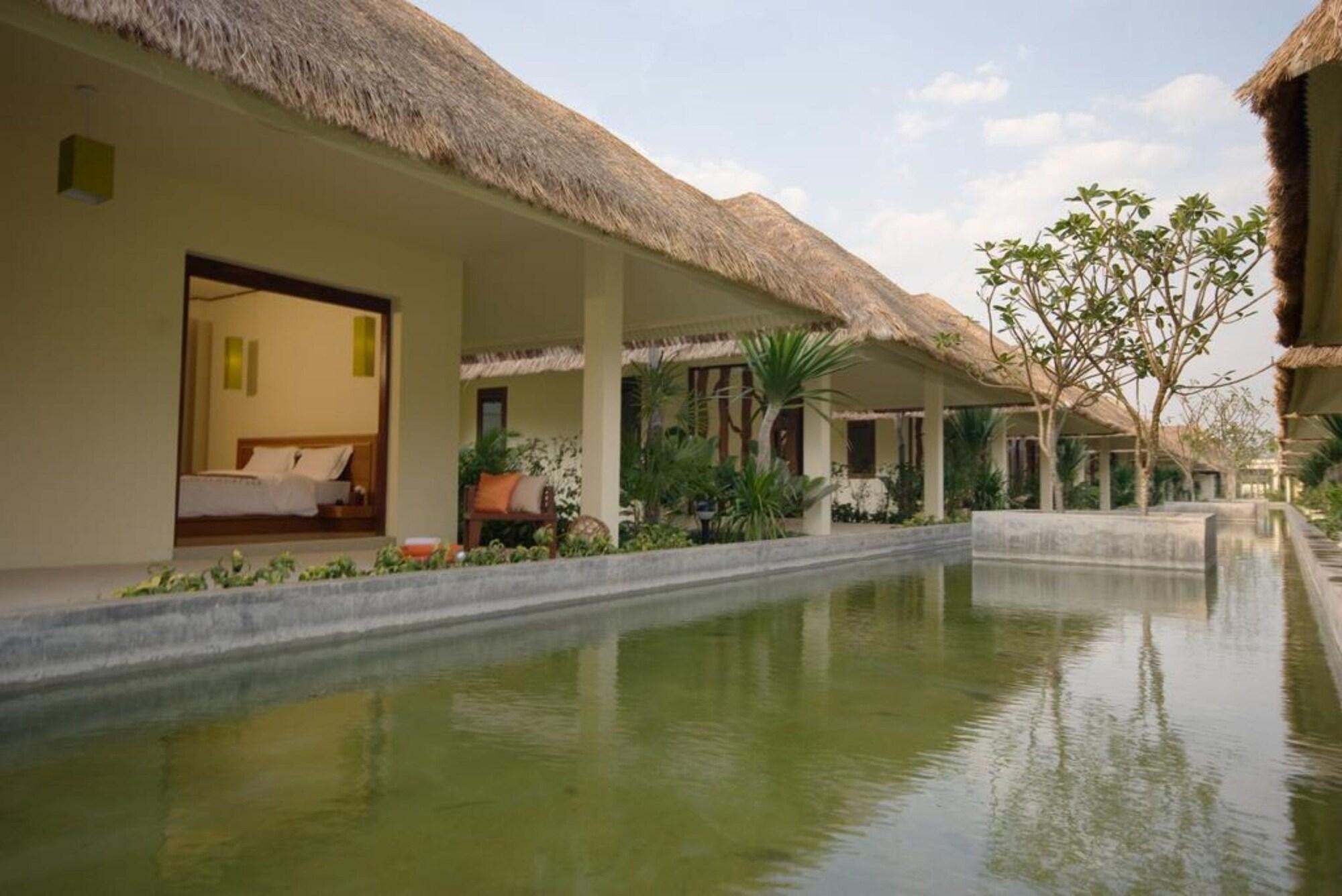 Nantra de Deluxe Hotel Had Yao Beach Bagian luar foto