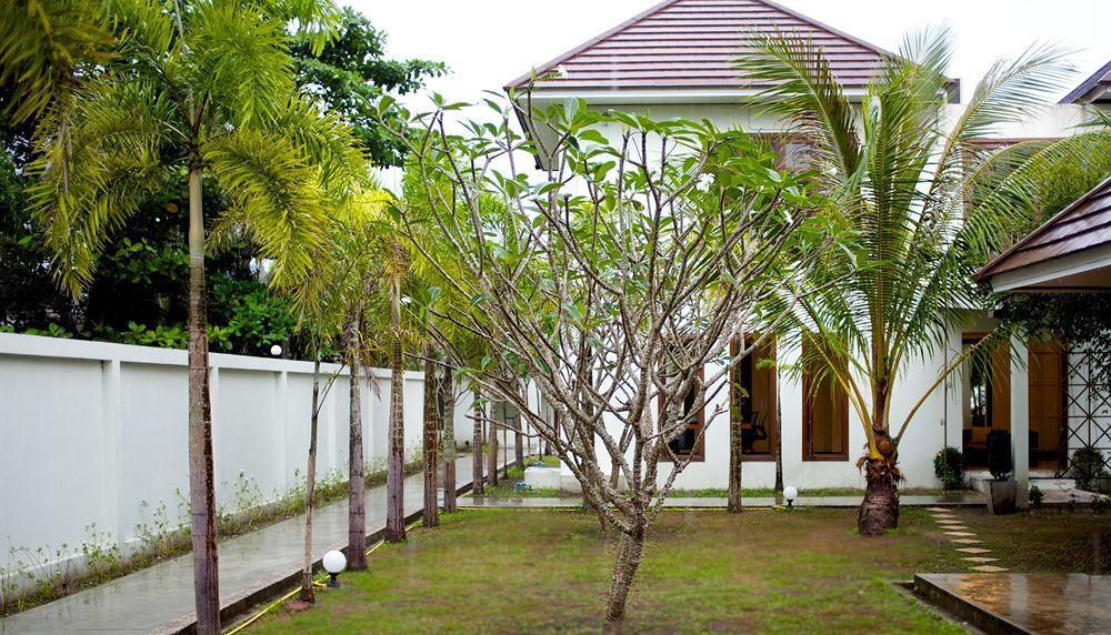 Nantra de Deluxe Hotel Had Yao Beach Bagian luar foto